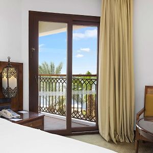 Guestroom Nile View Twin